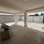 Everest 33 Ap 1 Apartmán