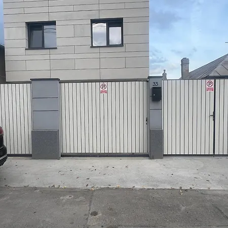 Everest 33 Ap 1 Apartmán