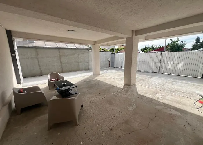 公寓 Everest 33 Ap 1 布加勒斯特